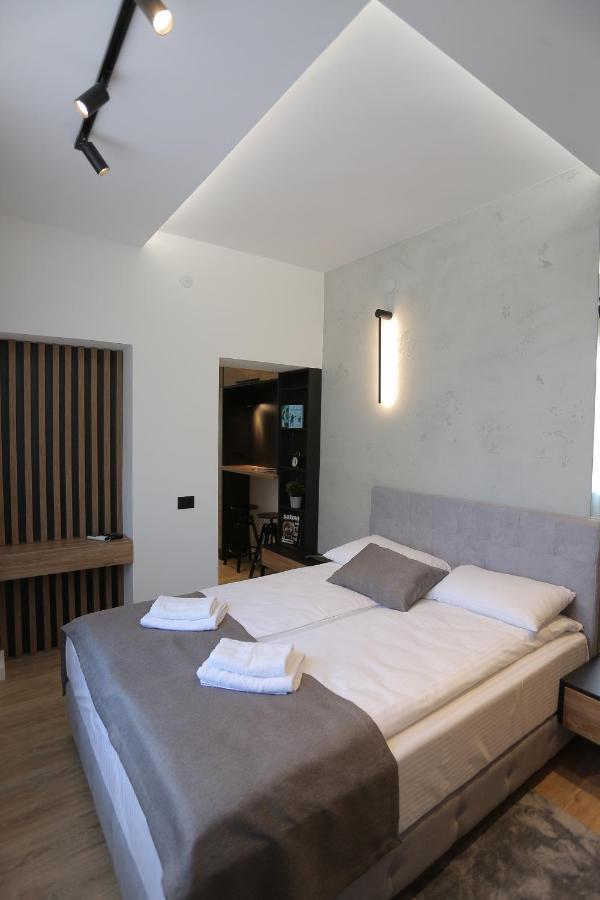 Bonanza Apartments Ni Eksteriør bilde